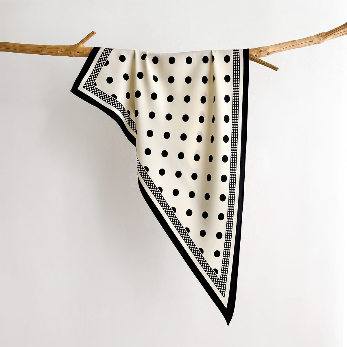 Trendy Bandana 100% Moerbei Dr - Ascot Neck Scarf recensie en prijs