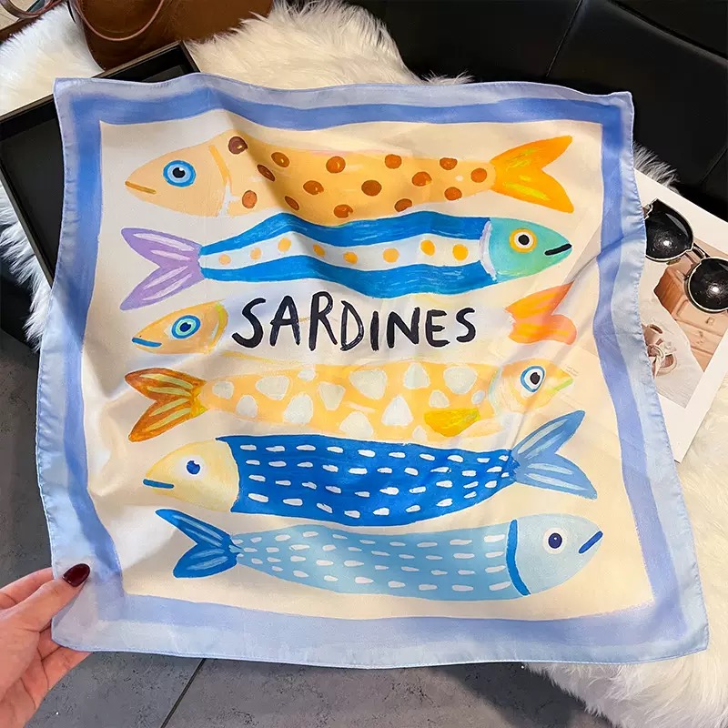 Mode Vis Patroon Vierkante Zij - Silk Neck Scarf recensie en prijs