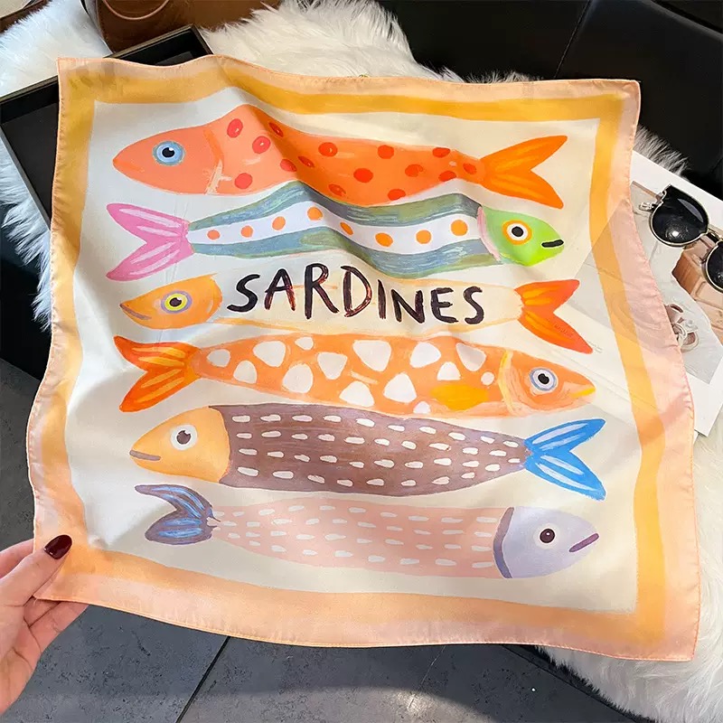 Mode Vis Patroon Vierkante Zij - Silk Neck Scarf recensie en prijs