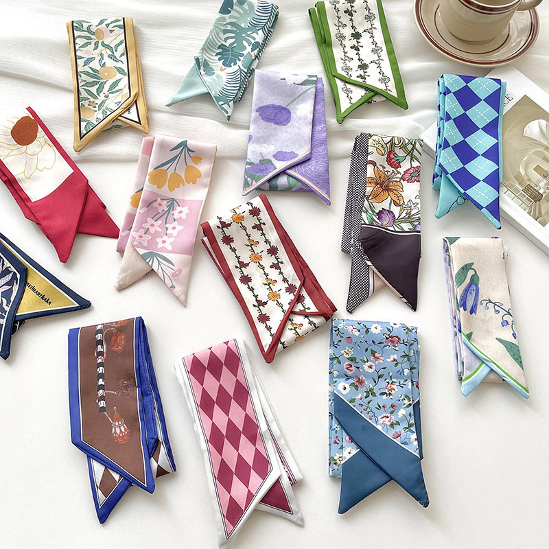Nieuwe luxe merkmodel kleine z - Silk Neck Scarf recensie en prijs
